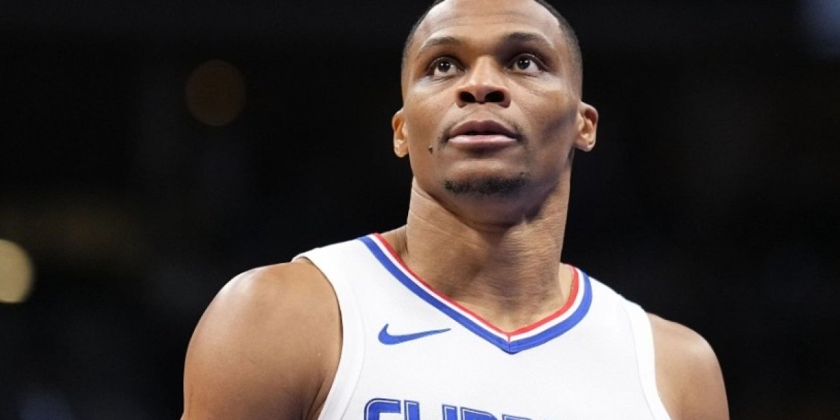 Russell Westbrook Gets into Heated Altercation with Fan